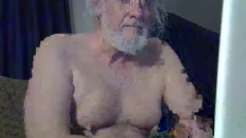 xavireig online show from April 2, 11:01 pm