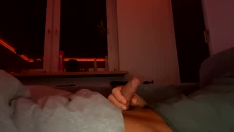 BonBon online show from February 22, 8:15 pm