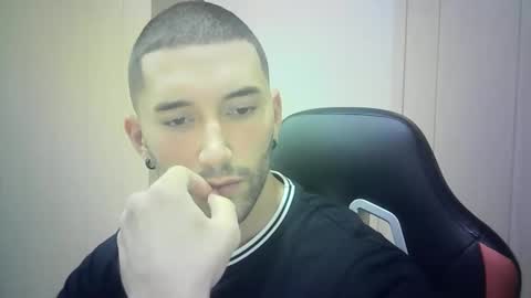 dimoni online show from December 27, 6:20 pm