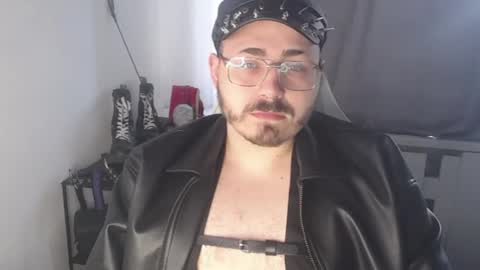 Snapshot of xfabian_love chatting on October 3, 9:36 am F A B I A N online show from October 3, 9:36 am
