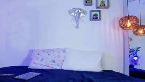 Gambaru online show from April 24, 12:40 pm