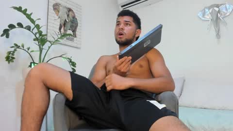 Gambaru online show from April 8, 12:36 pm