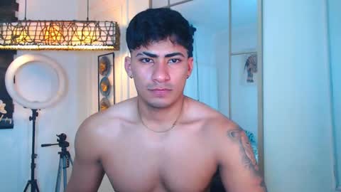 MICHAEL HUGE online show from February 16, 8:00 pm
