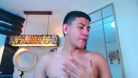 MICHAEL HUGE online show from March 5, 1:17 pm