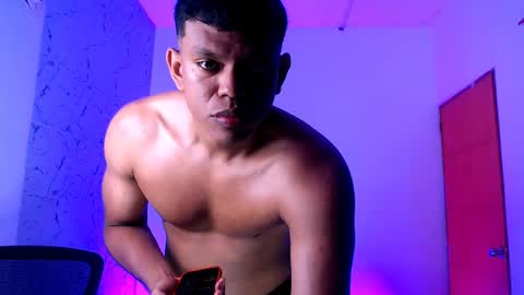 Xiao Keiko online show from April 12, 4:30 pm