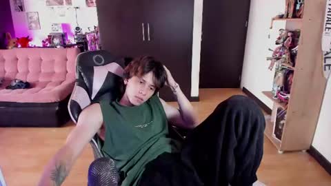 xIce Boy online show from June 16, 4:09 pm
