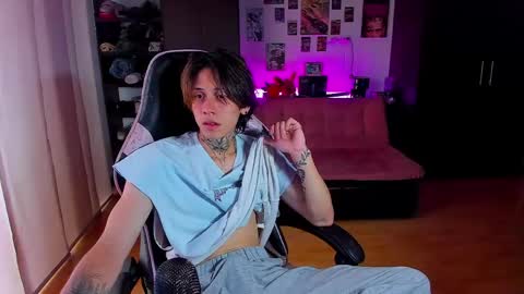 xIce Boy online show from April 26, 8:49 pm