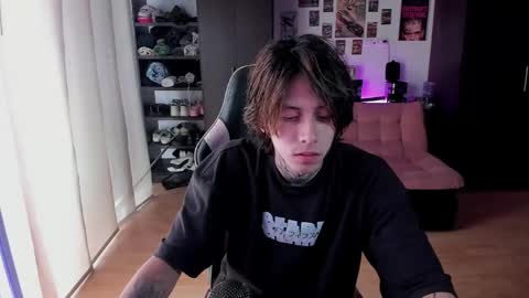 xIce Boy online show from May 3, 4:42 pm
