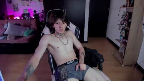 xIce Boy online show from June 19, 10:14 pm