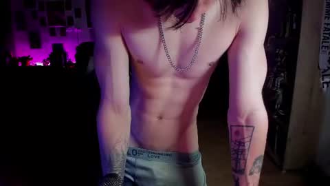 xIce Boy online show from June 14, 2:24 am