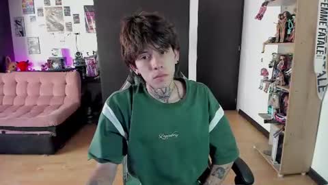xIce Boy online show from June 11, 2:26 pm