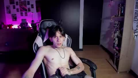 xIce Boy online show from June 14, 1:14 am