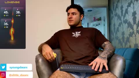 Kev online show from February 24, 8:03 pm