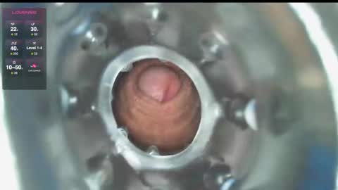 Snapshot of xoxowtf chatting on December 6, 6:48 am xoxowtf online show from December 6, 6:48 am