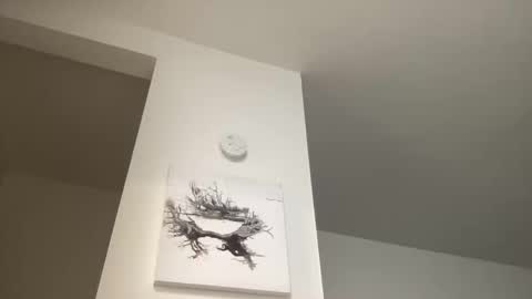 xska online show from February 1, 5:49 am