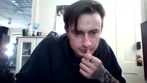 Snapshot of xstay_coldx chatting on February 16, 4:53 pm Johnny online show from February 16, 4:53 pm