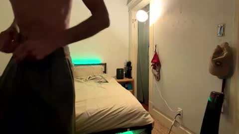 xundera online show from April 19, 9:31 am