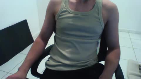 Snapshot of xx22fs chatting on January 2, 12:23 am xx22fs online show from January 2, 12:23 am