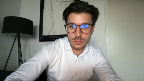 davdo online show from May 11, 4:04 pm