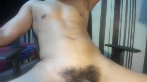 Snapshot of xxhotbodyforcumxx chatting on February 14, 4:04 am Coco online show from February 14, 4:04 am