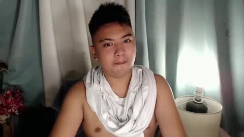Loyd online show from December 9, 5:46 pm