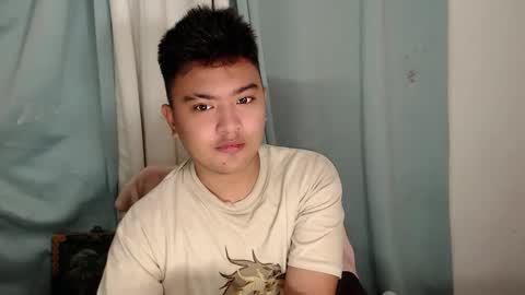 Loyd online show from December 19, 2:35 pm