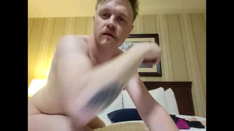 xxsexyblondeboyxx online show from December 19, 5:29 am