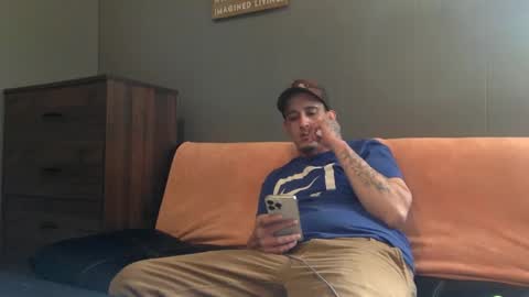 Snapshot of xxvizzyxx chatting on October 5, 2:21 pm Vizzy online show from October 5, 2:21 pm