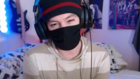 David Fox online show from February 5, 10:11 am