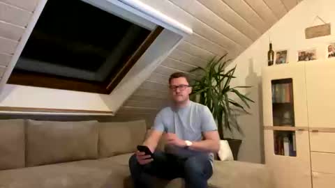 Alex online show from March 26, 7:18 pm