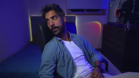 Snapshot of xxxhabibi chatting on September 25, 5:23 pm xxxhabibi online show from September 25, 5:23 pm