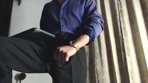 Snapshot of xxxhome_alonexxx chatting on February 12, 7:56 pm Kev online show from February 12, 7:56 pm