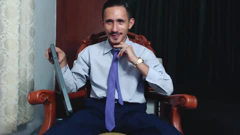 Snapshot of xxxhome_alonexxx chatting on September 10, 8:18 pm Kev online show from September 10, 8:18 pm