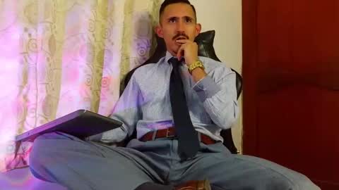 Kev online show from April 21, 7:53 pm