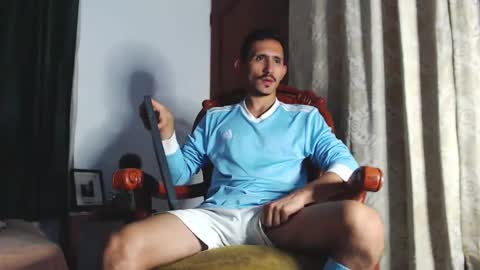 Snapshot of xxxhome_alonexxx chatting on January 20, 7:46 pm Kev online show from January 20, 7:46 pm