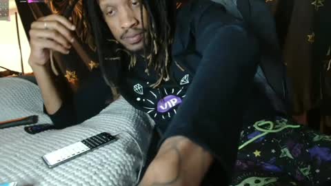 xxxjrstrokesxxx online show from February 28, 4:10 am