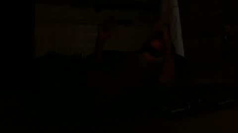 xxxjrstrokesxxx online show from February 8, 3:21 pm