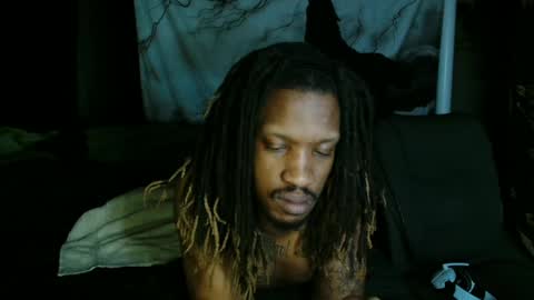 xxxjrstrokesxxx online show from January 25, 2:58 am