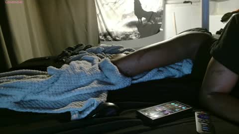 xxxjrstrokesxxx online show from December 4, 5:22 pm