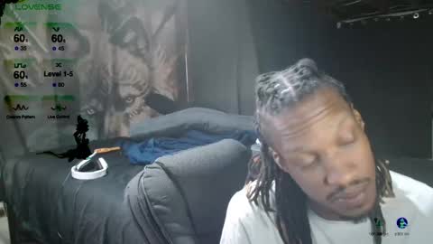 xxxjrstrokesxxx online show from December 24, 7:44 pm