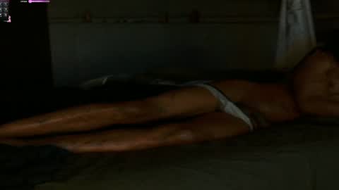 xxxjrstrokesxxx online show from February 20, 3:12 am