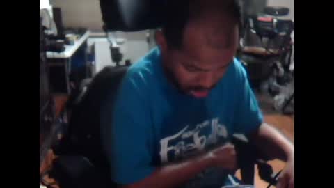 xxxonwheelz online show from October 26, 4:03 am