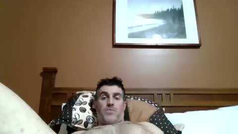Snapshot of xxxtylerrayne chatting on December 10, 11:42 pm xxxtylerrayne online show from December 10, 11:42 pm