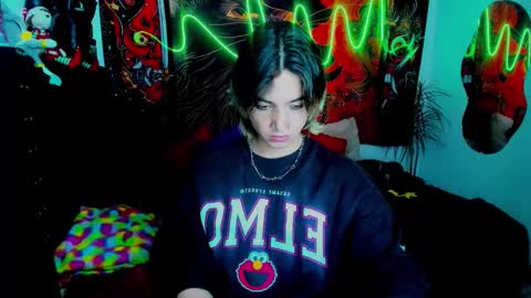 Snapshot of xzerox_ chatting on September 24, 7:51 am xzerox_ online show from September 24, 7:51 am