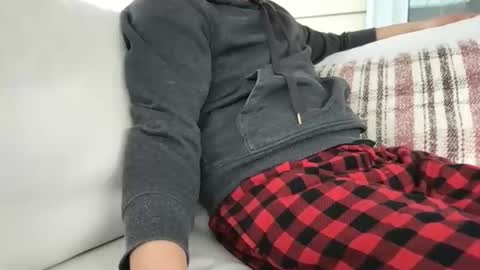 y961888 online show from March 30, 6:20 pm