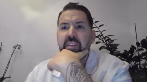 yakijoe online show from October 30, 11:17 pm