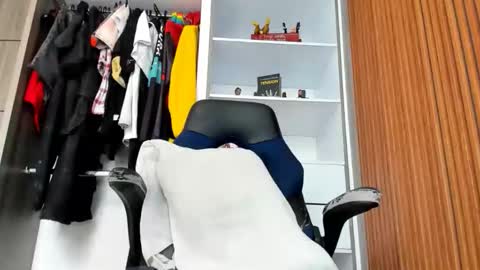 yandi_hot online show from March 17, 4:09 pm