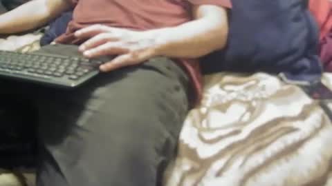 yangolox3 online show from February 4, 1:11 am