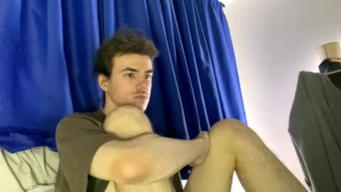 yayay333 online show from April 8, 9:12 pm