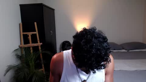 yeff online show from April 26, 1:47 am